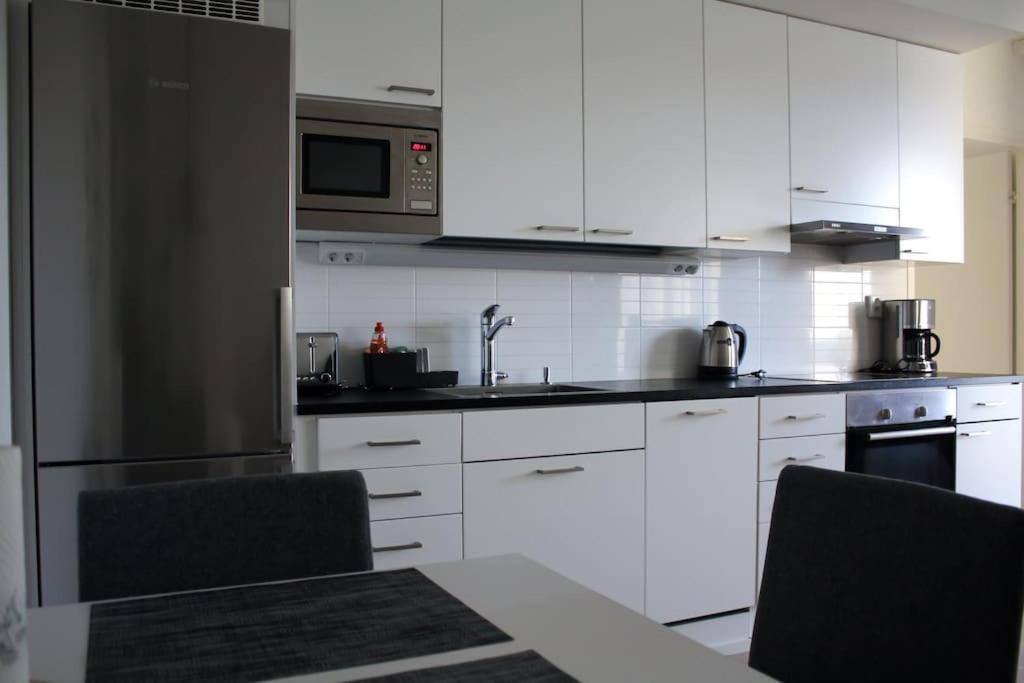 Modern Apartment With Sauna, Near Transit Hub/Dixi Вантаа Экстерьер фото