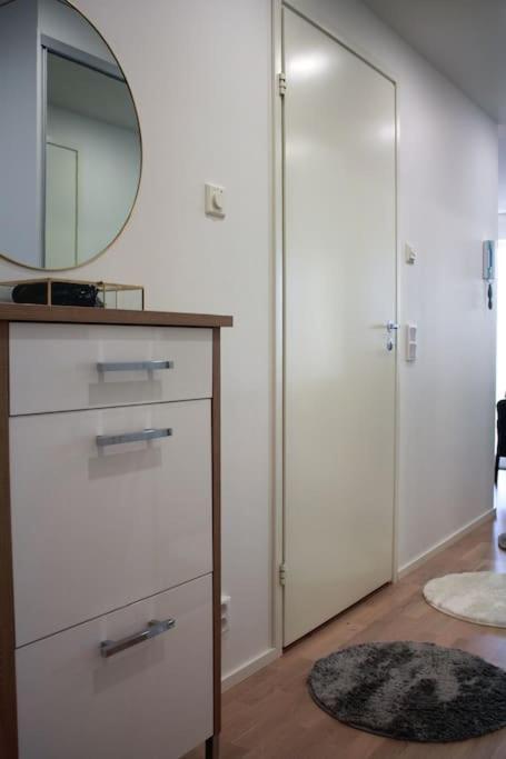 Modern Apartment With Sauna, Near Transit Hub/Dixi Вантаа Экстерьер фото