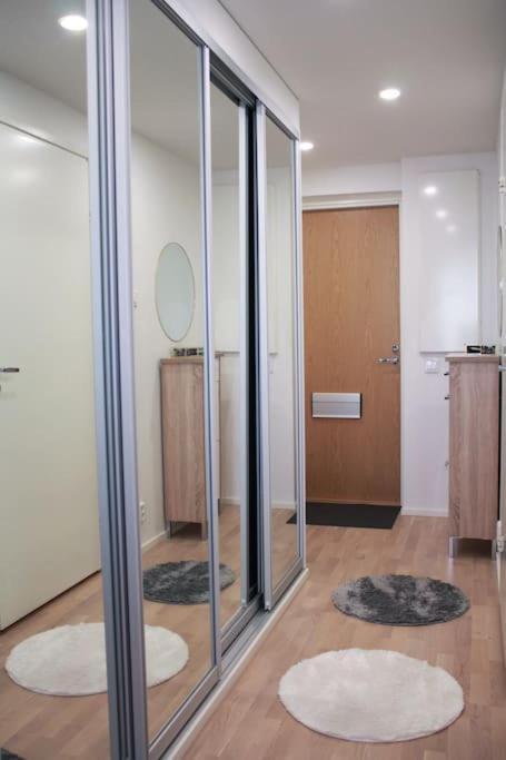 Modern Apartment With Sauna, Near Transit Hub/Dixi Вантаа Экстерьер фото